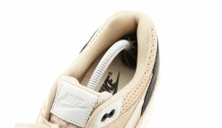 Sneaky Shoe Trees Multicolor